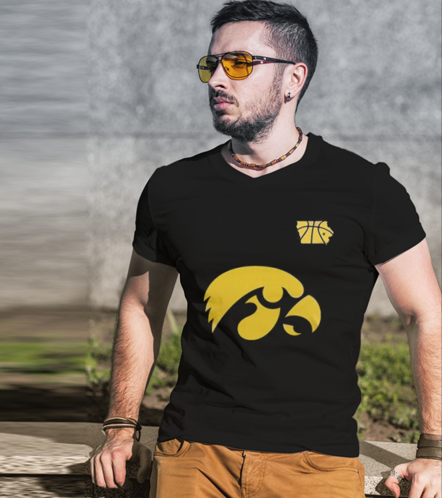 Iowa Hawkeyes March Madness Elite Eight 2026 Hawkeye T-Shirt