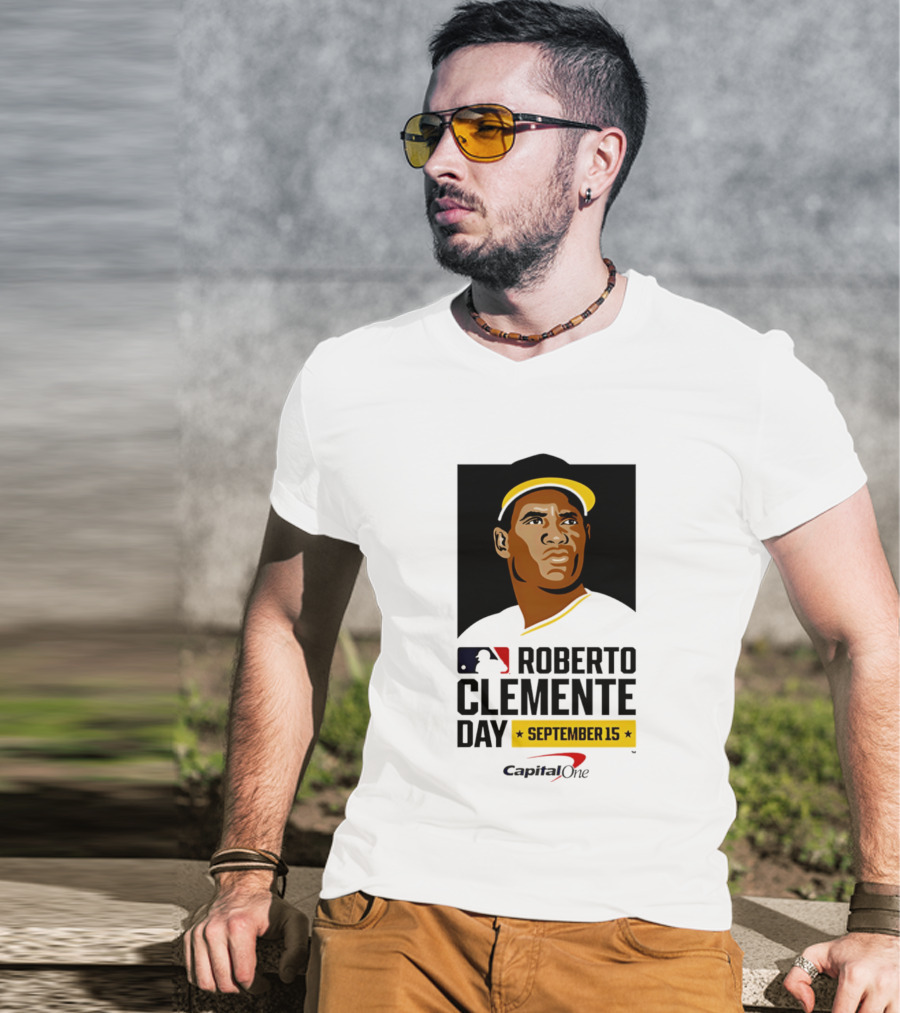 Roberto Clemente Day September 15 MLB Capital One T-Shirt