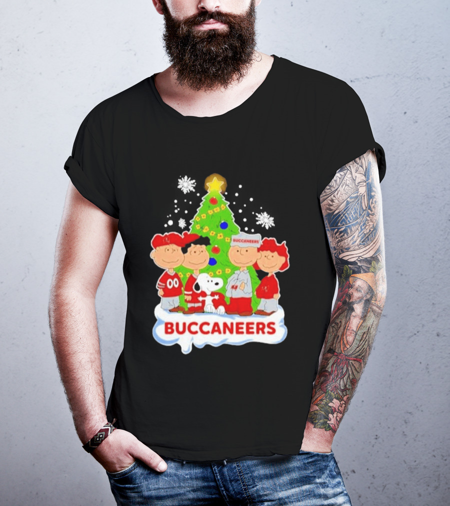 Snoopy Buccaneers Christmas Tree Tampa Bay Peanuts Holiday T-Shirt