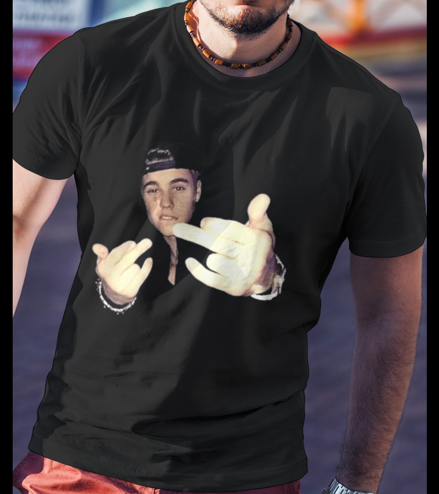 Justin Bieber Middle Finger Gesture Bold Expression T-Shirt