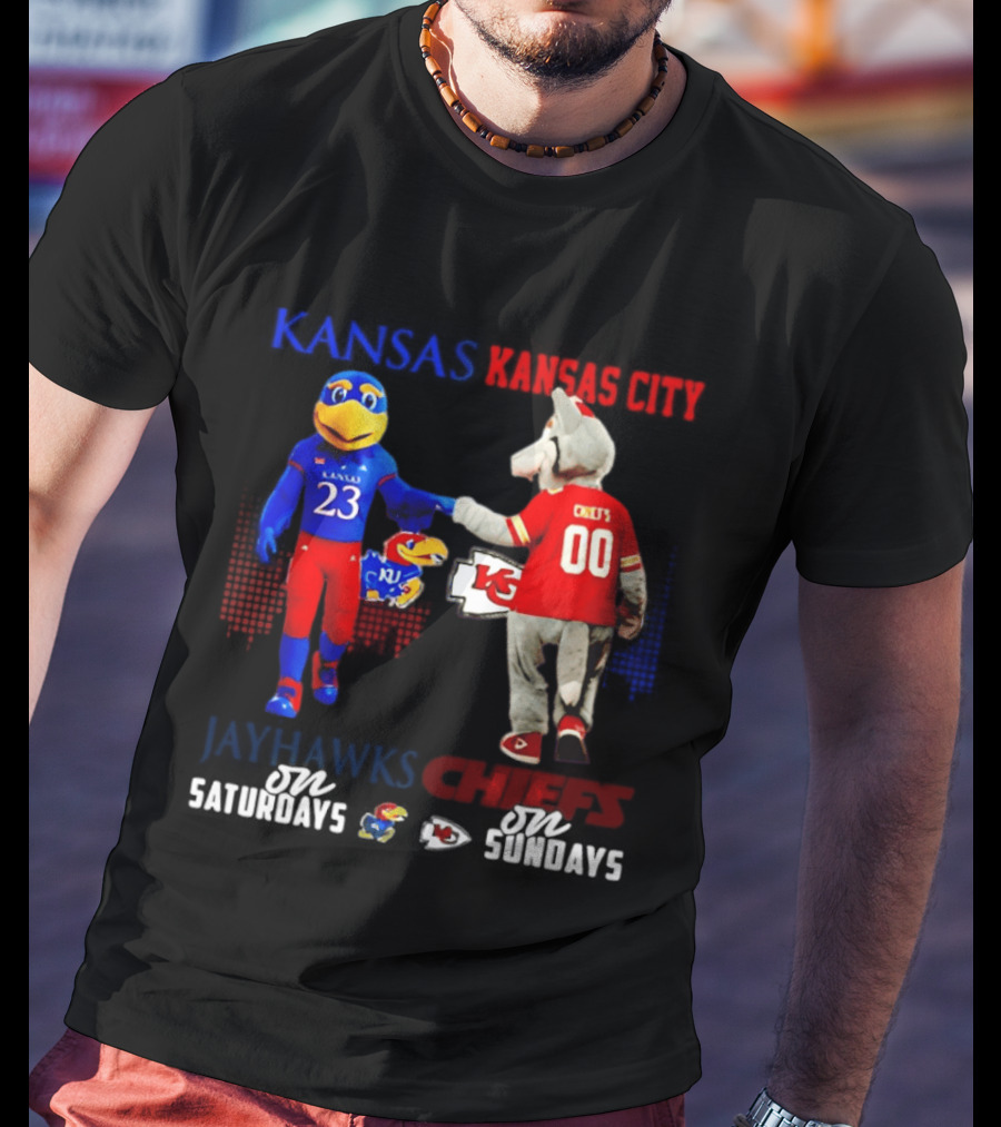 Kansas Jayhawks And Kansas City Chiefs Mascots Fist Bump 23 Vs 00 T-Shirt