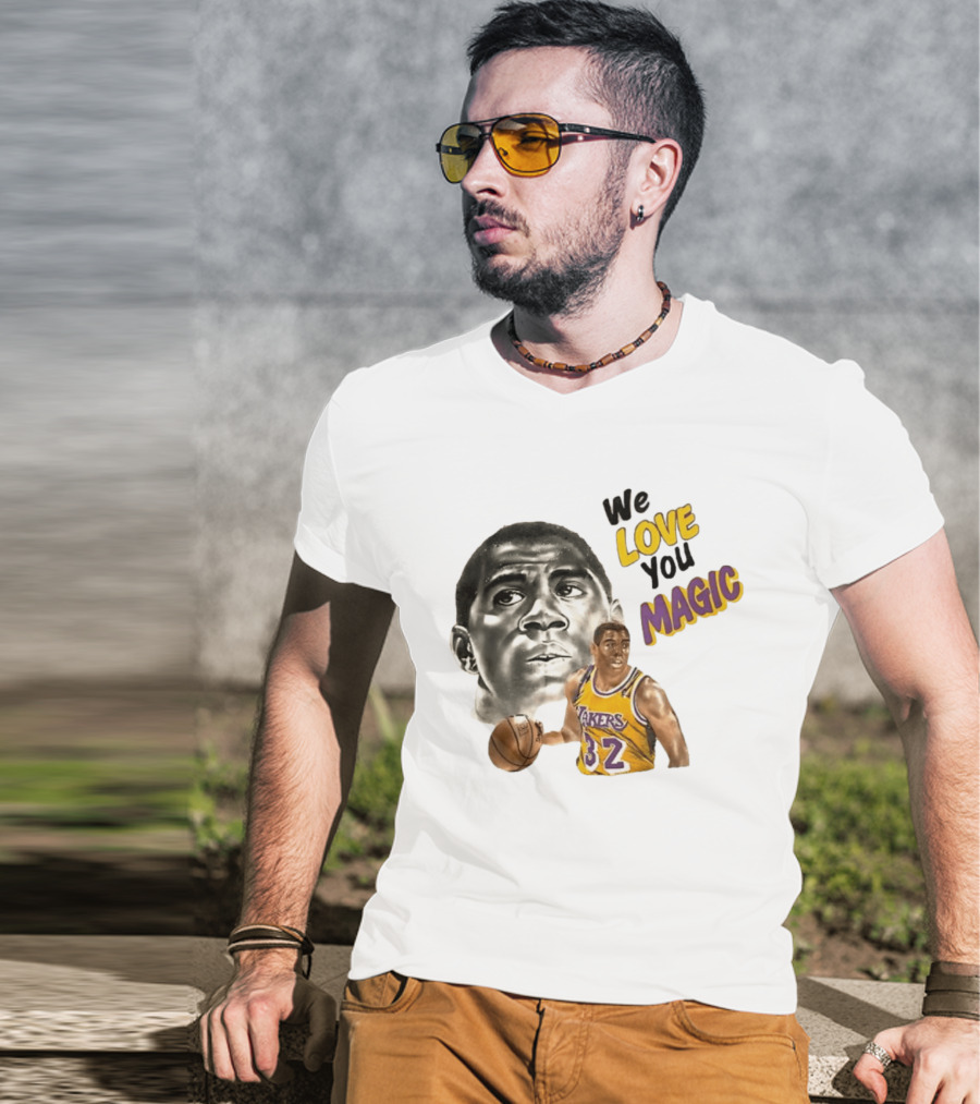 Los Angeles Lakers Magic Johnson We Love You Magic 32 Basketball Legend T-Shirt