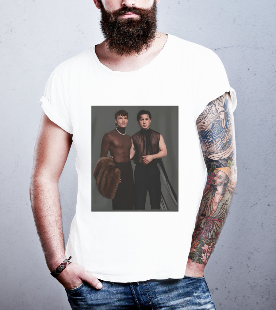Ilya Rozanov Connor Storrie Oscars Heated Rivalry Fashion Moment T-Shirt