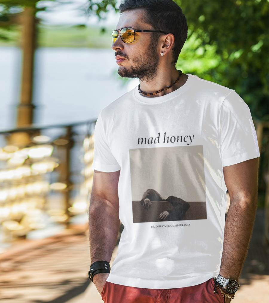 Mad Honey Bridge Over Cumberland Vintage Mood T-Shirt