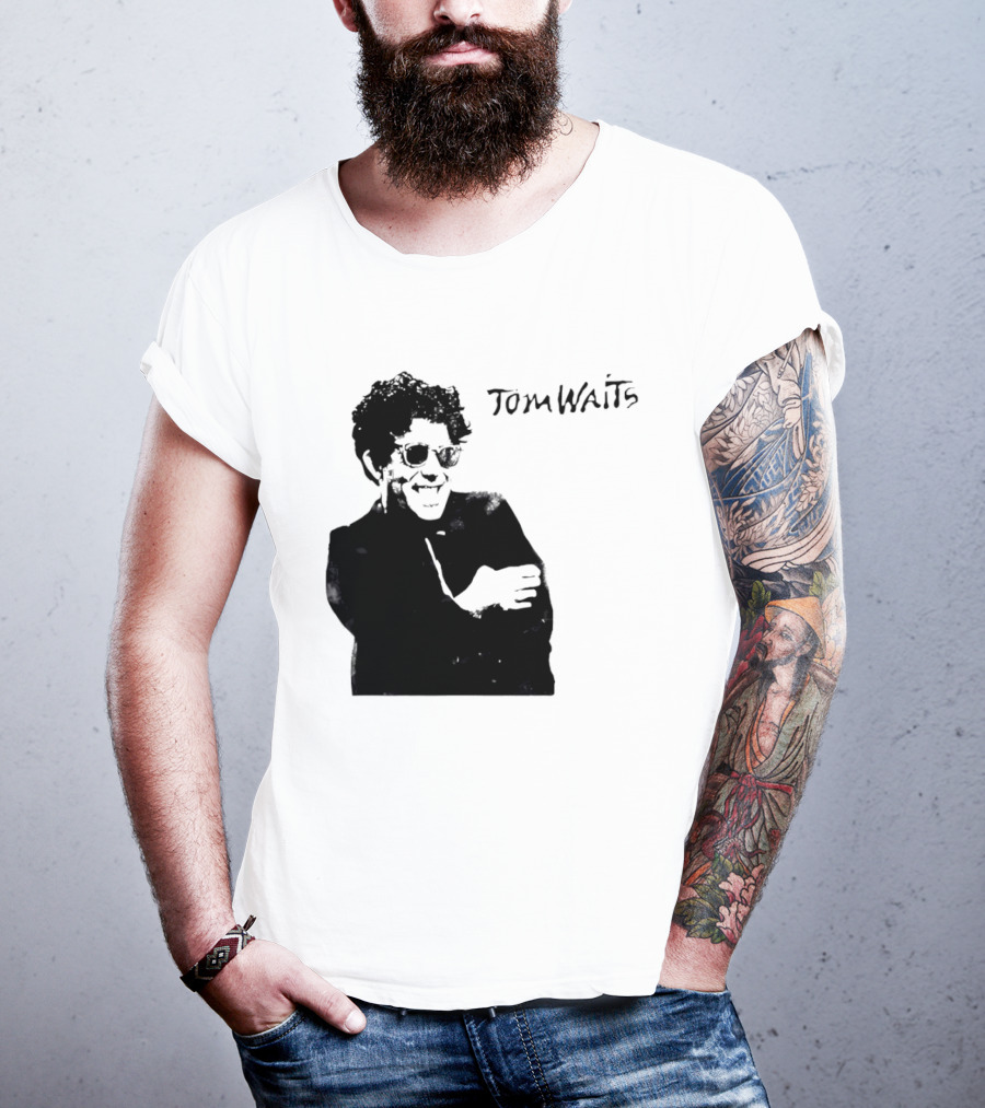 Maya Hawke's Tom Waits T-Shirt
