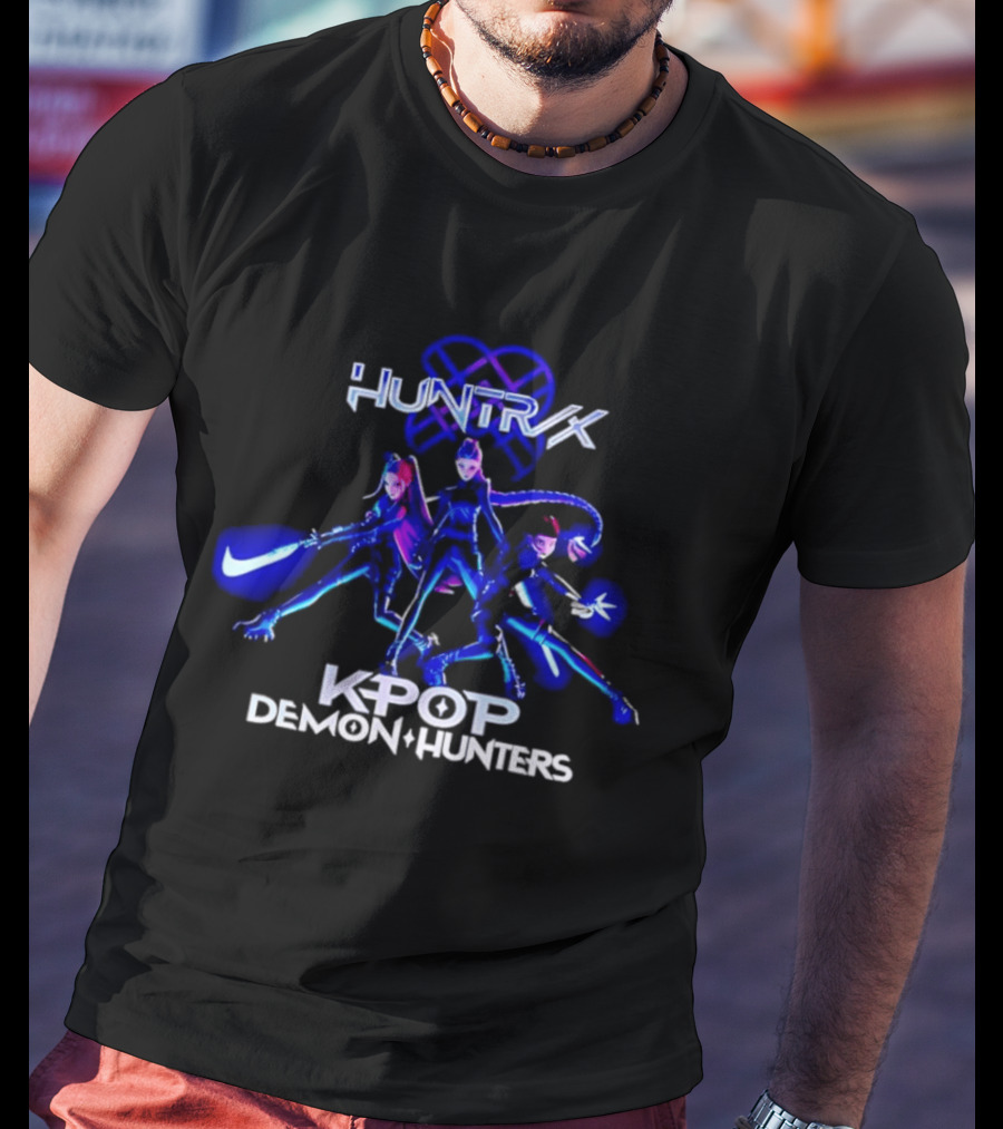 Huntrix K Pop Demon Hunters Nike Swoosh Trio Anime T-Shirt