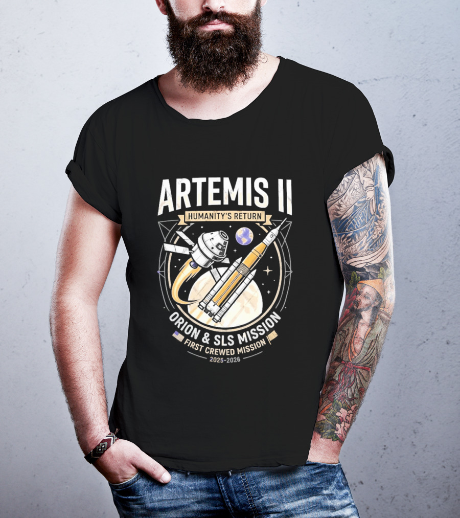 Artemis II Humanity's Return Orion SLS Mission First Crewed Mission 2024 2026 T-Shirt