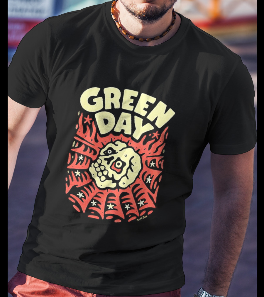 Green Day Skull Spider Red And Cream T-Shirt