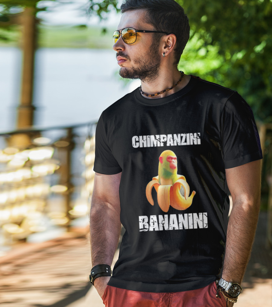 Chimpanzins Bananine Monkey Peeling A Banana T-Shirt