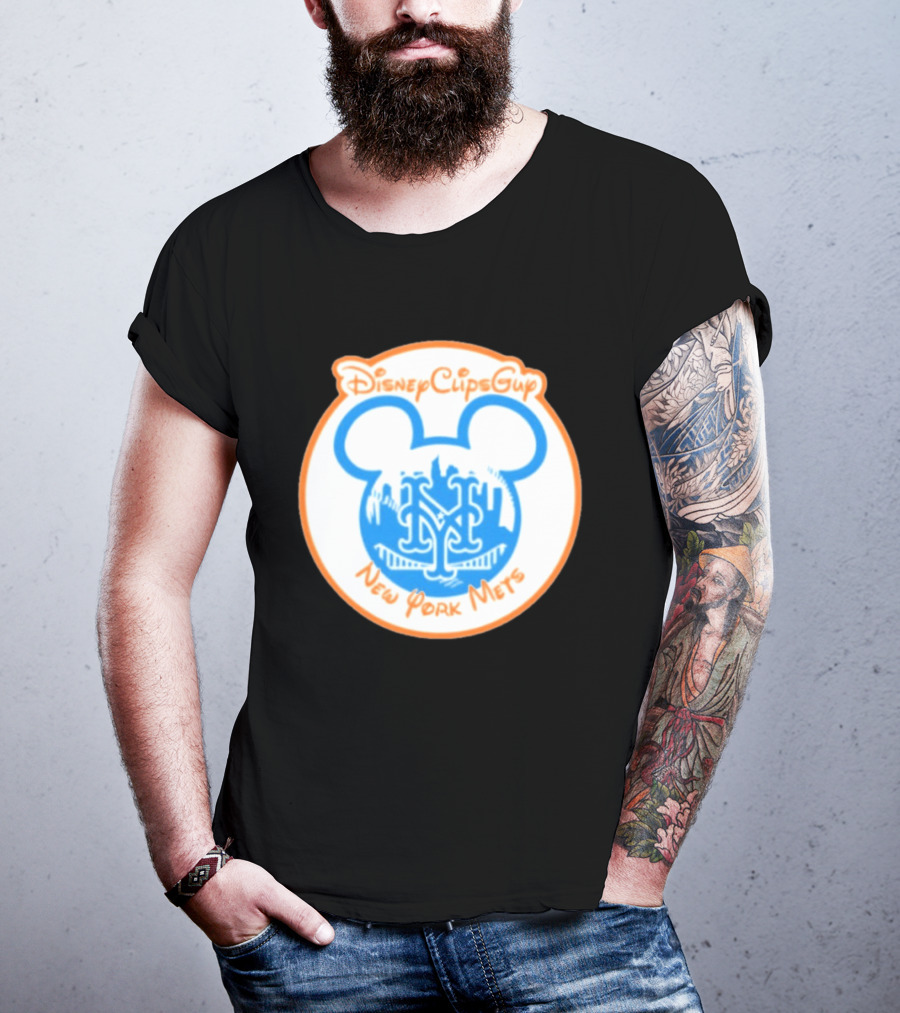 Disney Cups Guy New York Mets Mickey Ears T-Shirt