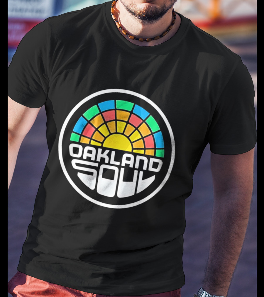 Oakland Soul Retro Rainbow Circle T-Shirt