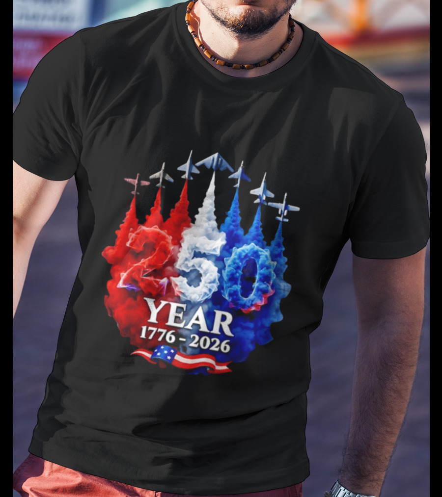 Fighter Jet Leaving A Smoke Trail 250 Years American 250th USA Patriotic 4th Of July T-Shirt