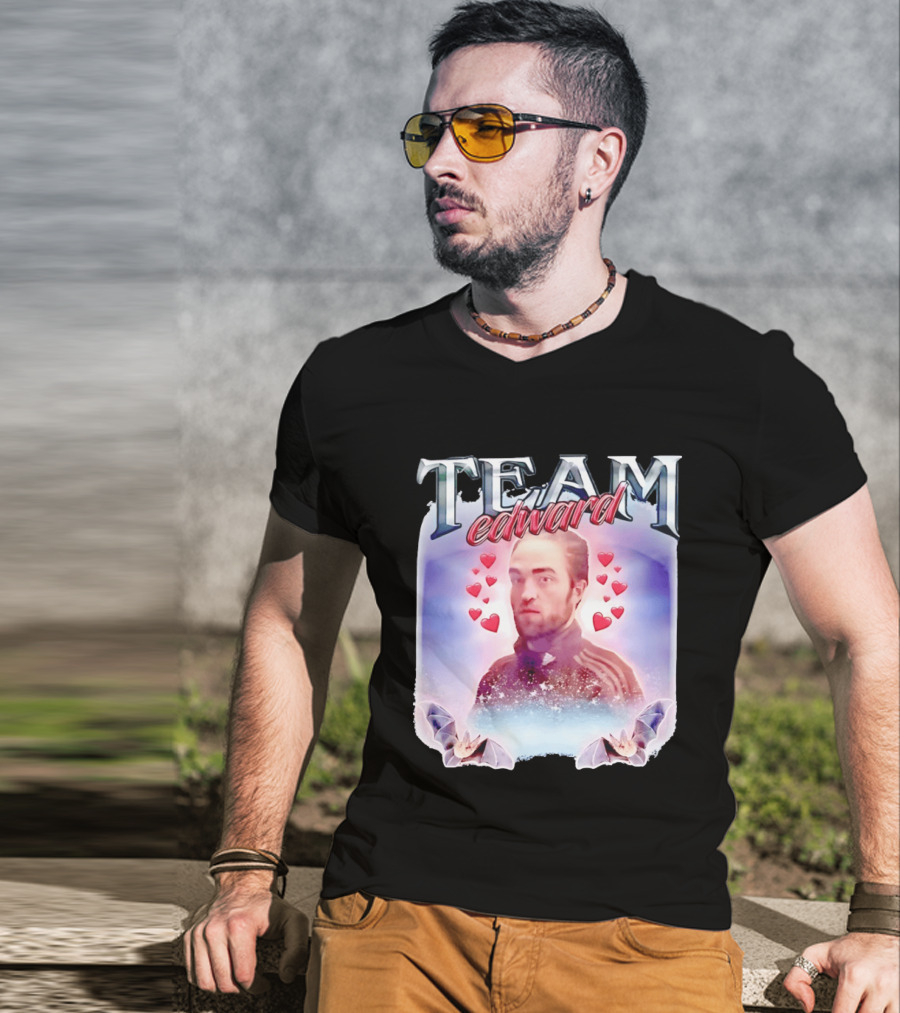 Team Edward Cullen Twilight Saga Heart Vampires T-Shirt