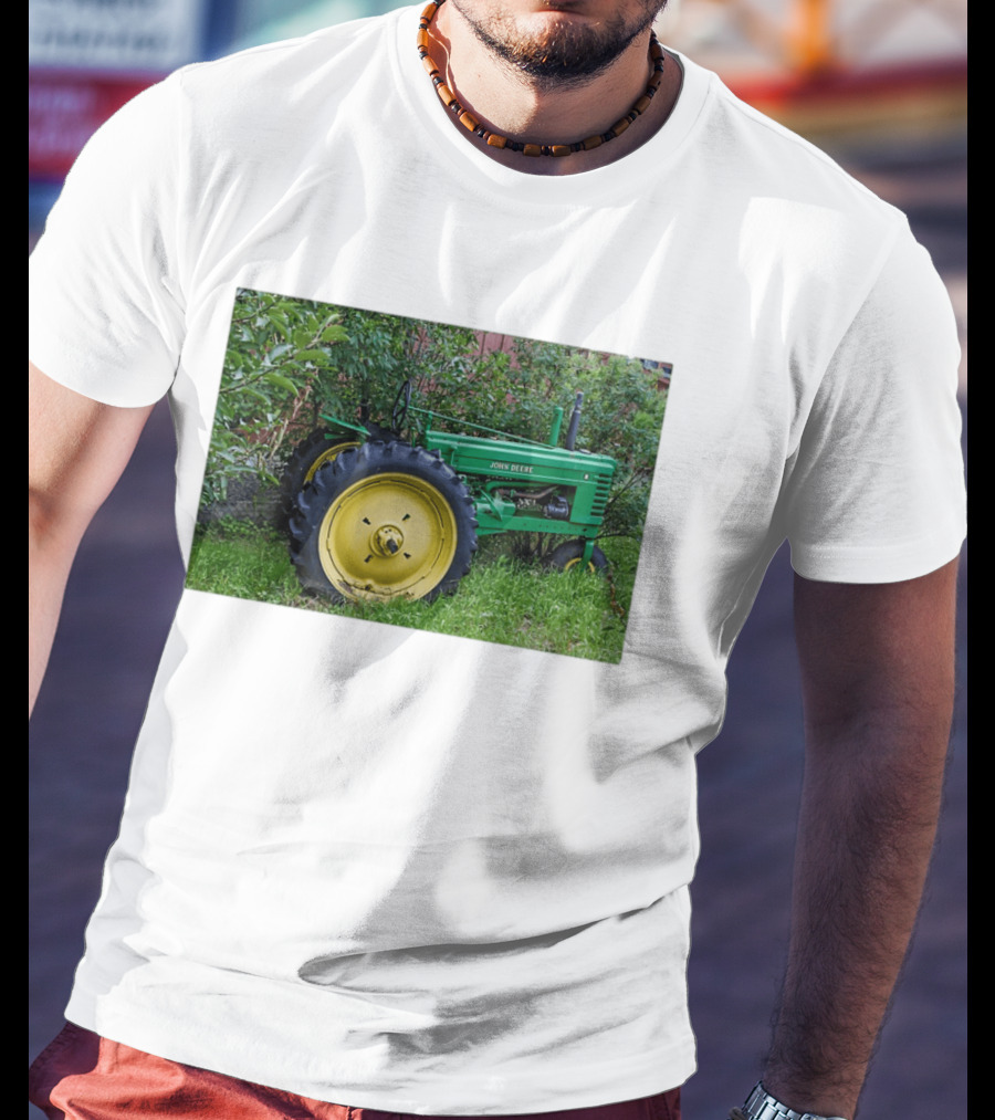 John Deere Model B Tractor Vintage Farming Machinery T-Shirt