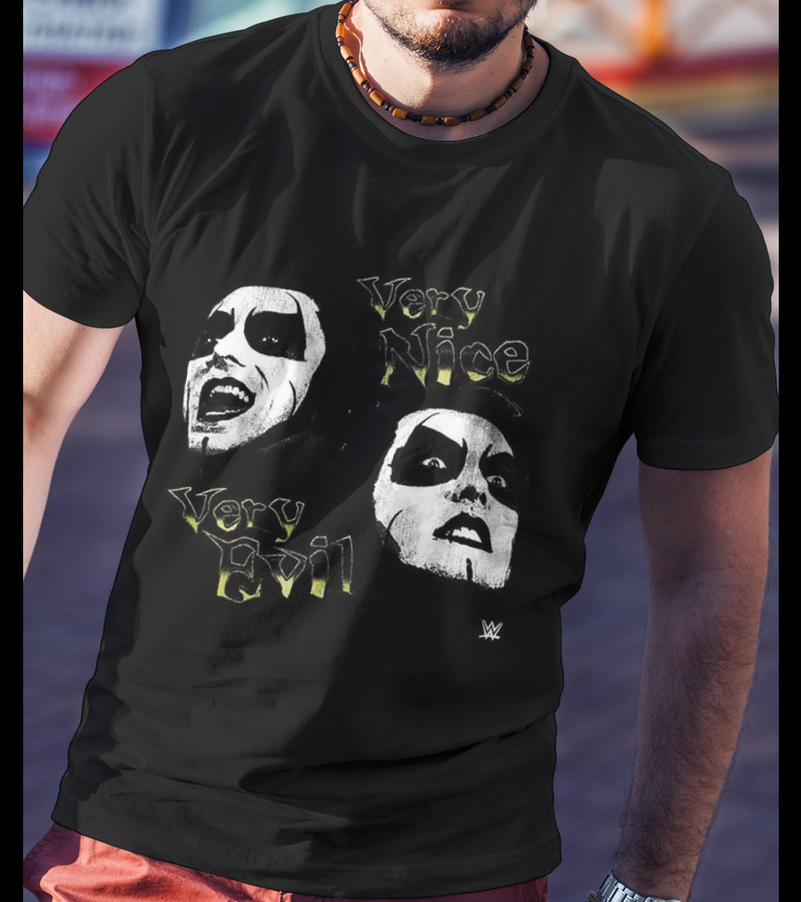 Danhausen WWE Very Nice Very Evil Grunge Face T-Shirt
