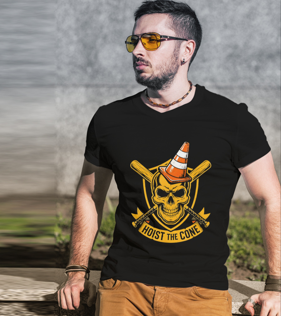 Pittsburgh Pirates Skull Traffic Cone Hat Hoist The Cone T-Shirt
