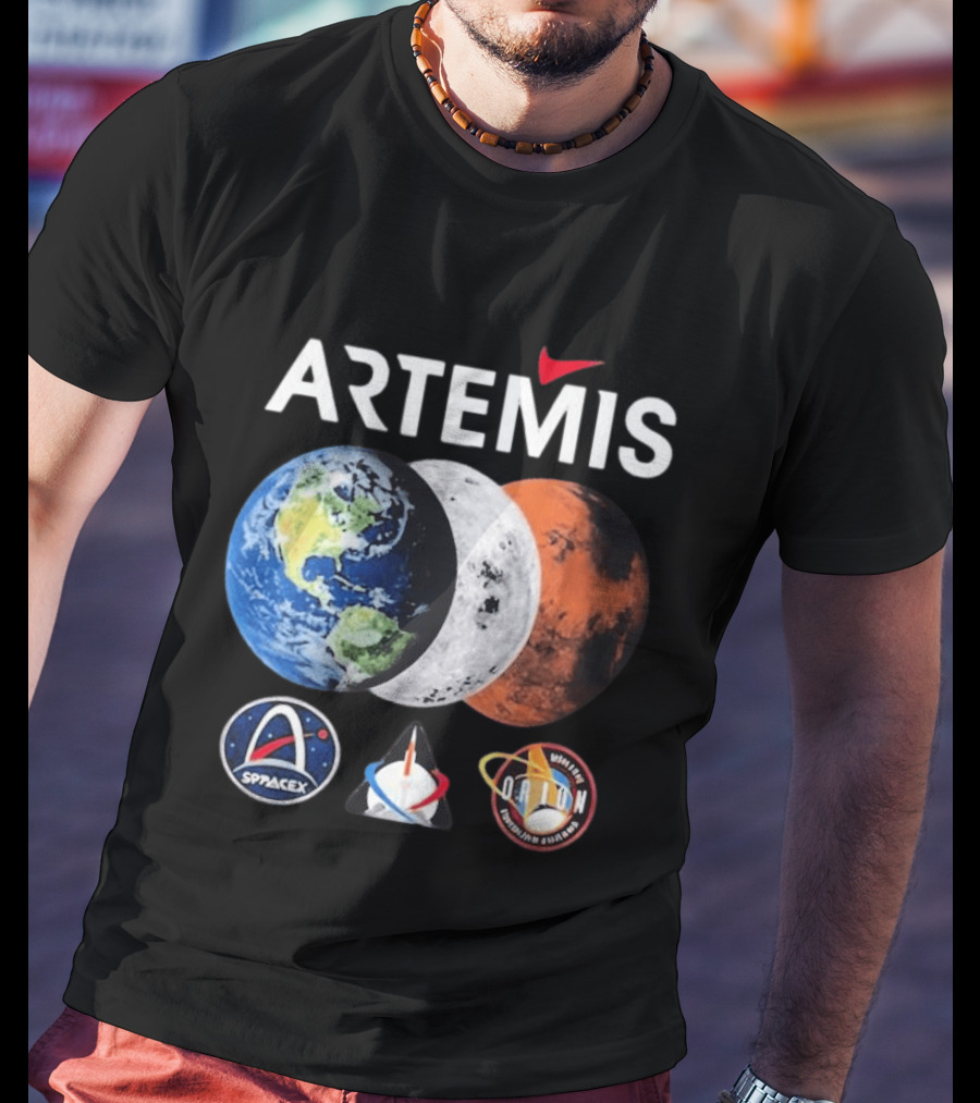 Artemis SpaceX Orion Mission Moon Earth Mars T-Shirt