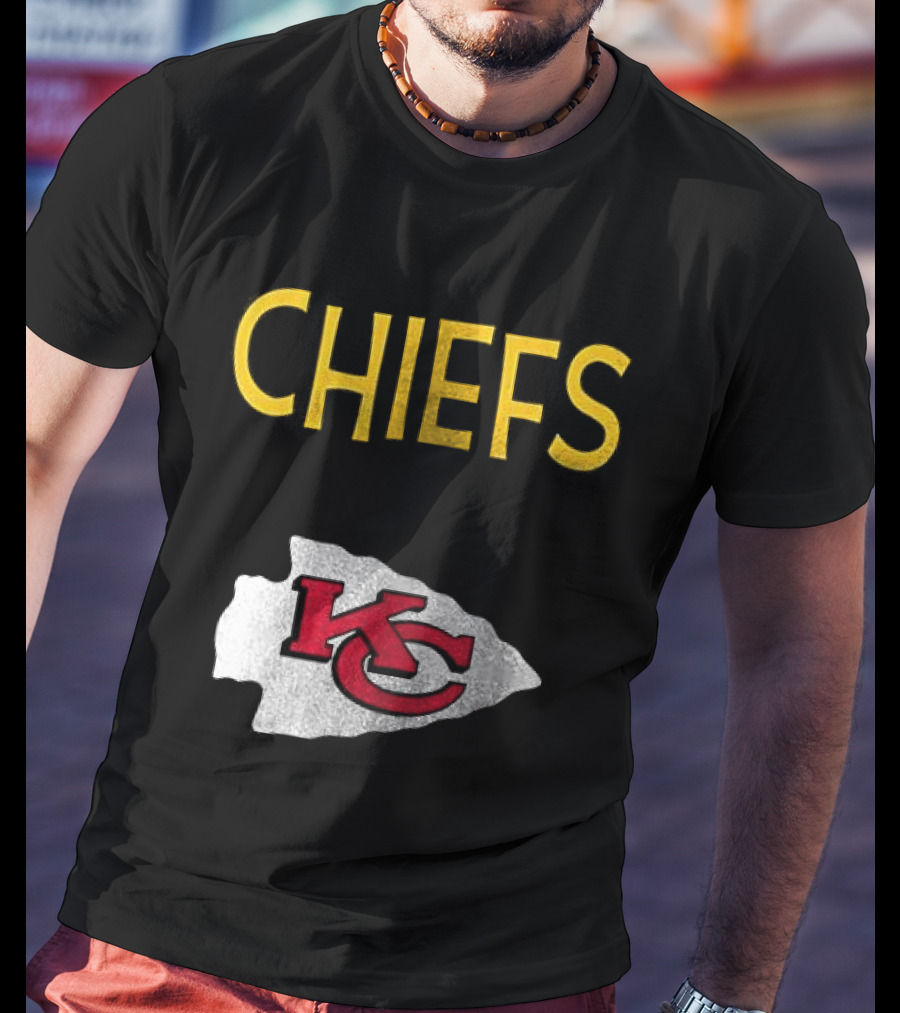 Kansas City Chiefs Peanuts Snoopy Woodstock Go Chiefs Football T-Shirt