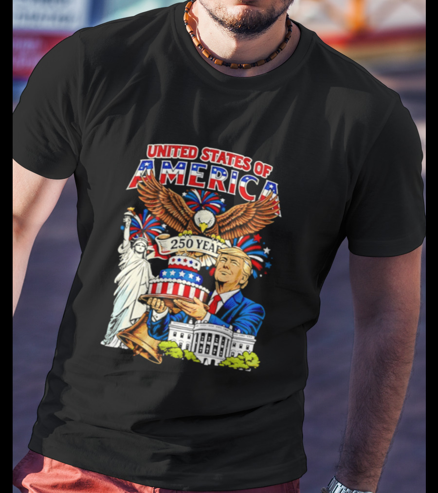 United States Of America 250 Years Celebration 4th Of July Trump With Birthday Cake And Eagle T-Shirt