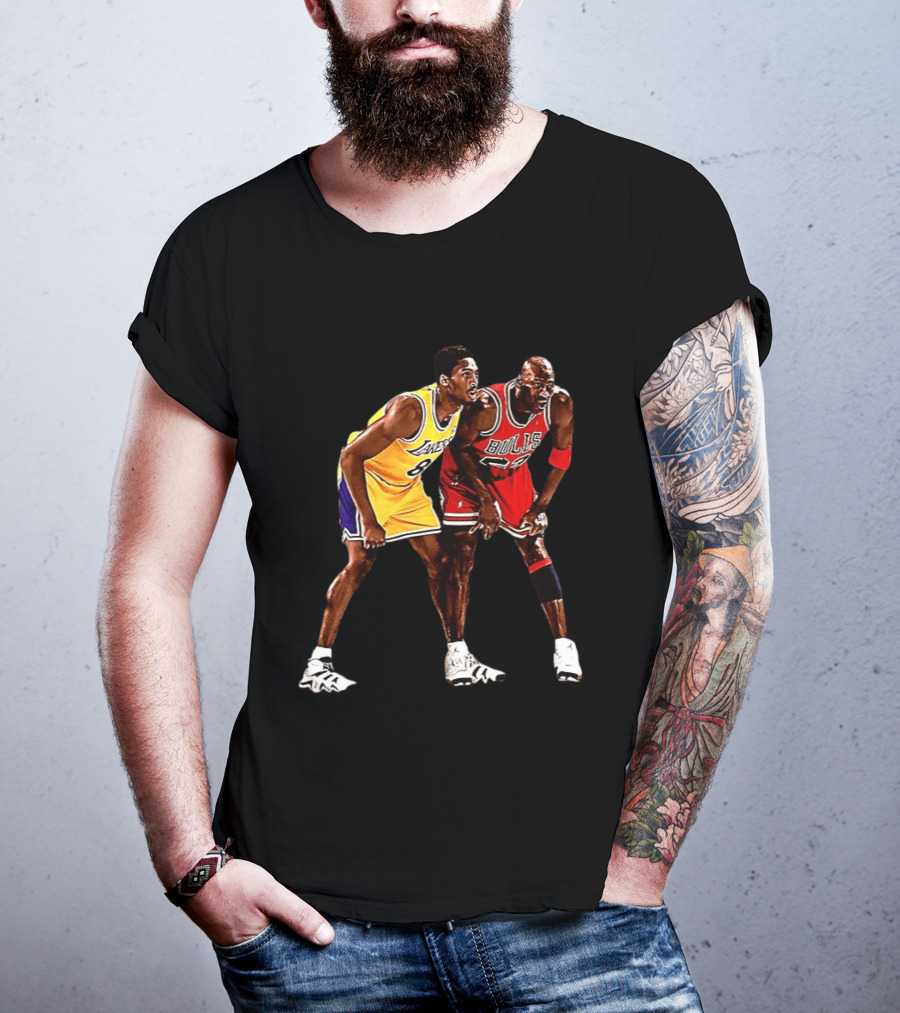 Michael Jordan Vs Kobe Bryant Lakers Vs Bulls NBA Legends Showdown T-Shirt