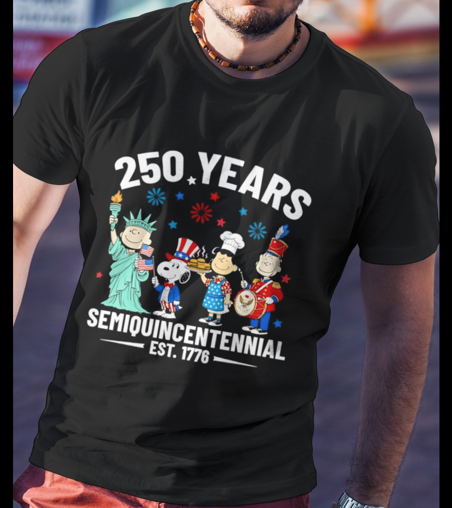Peanuts Characters Celebrating 250 Years American Semiquincentennial Est 1776 T-Shirt