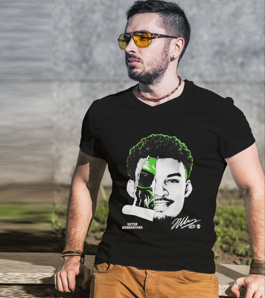 Victor Wembanyama Alien San Antonio Spurs Player Fusion T-Shirt