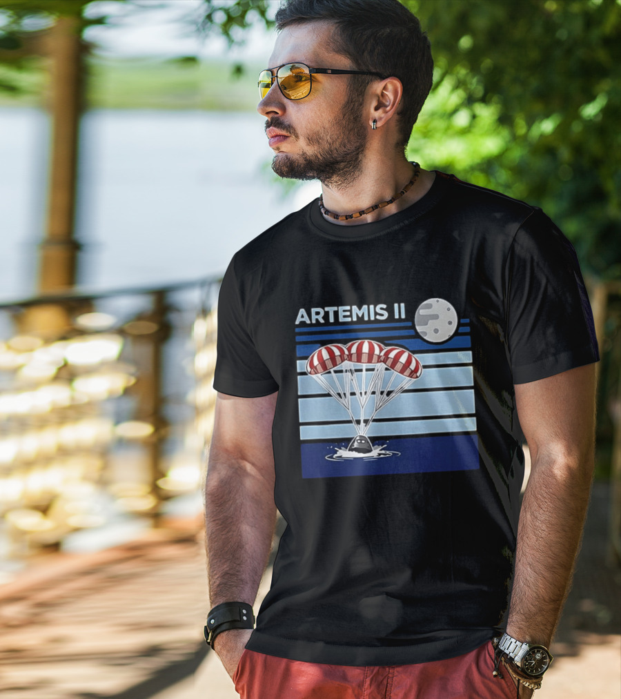 Artemis II Splashdown 2026 Orion Spacecraft Landed With Moon Parachute Scene T-Shirt