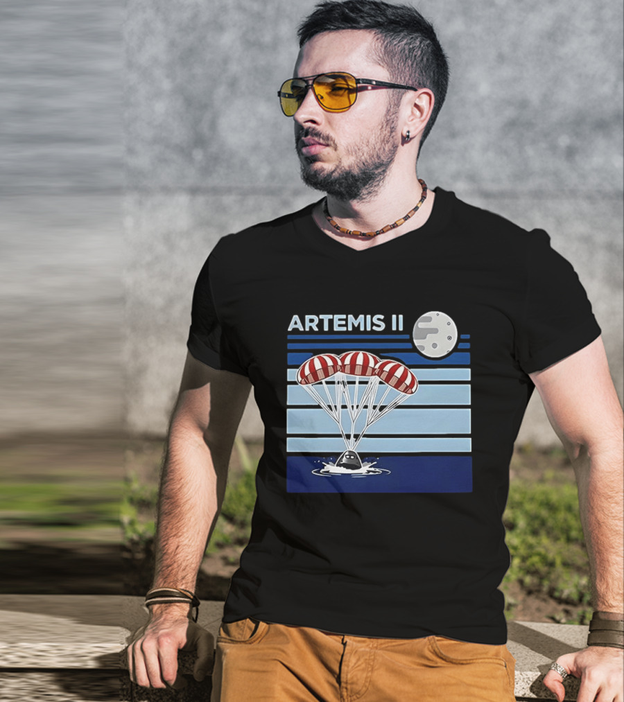 Artemis II Splashdown 2026 Orion Spacecraft Landed With Moon Parachute Scene T-Shirt