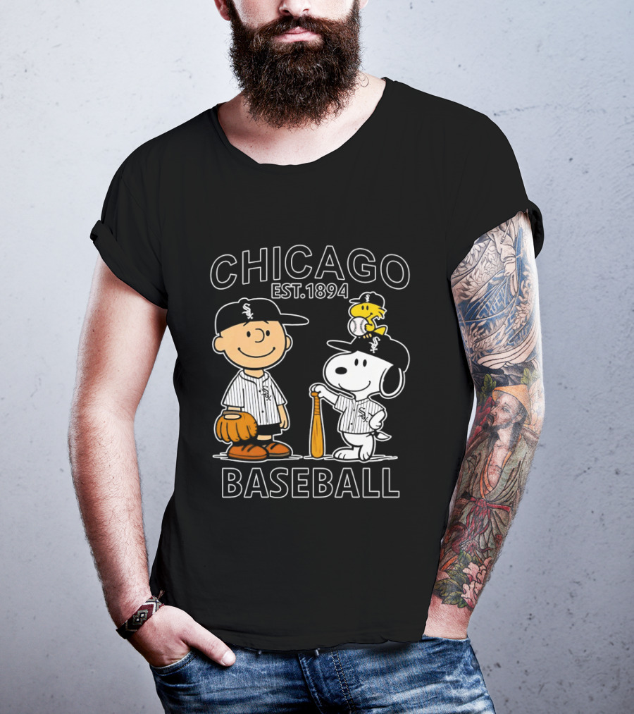 Chicago White Sox Baseball Snoopy Charlie Brown Peanuts Est 1894 T-Shirt