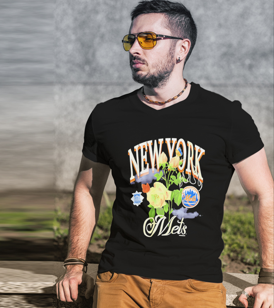 New York Mets Floral Baseball Mets T-Shirt