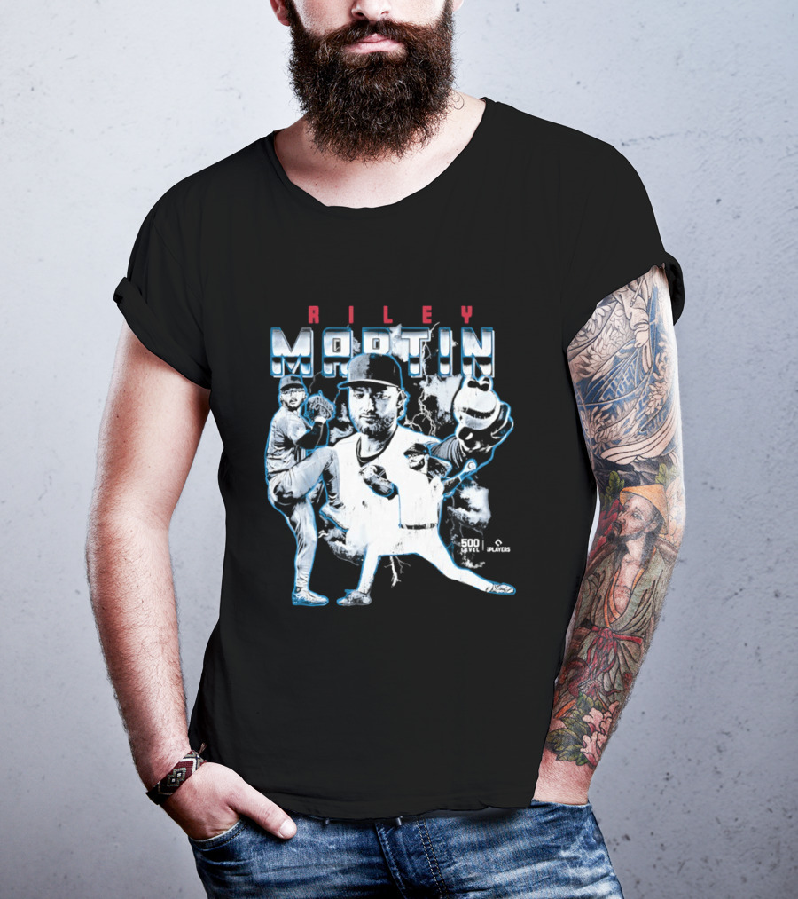 Riley Martin Chicago Cubs MLB Lightning Pitcher Action Scene T-Shirt