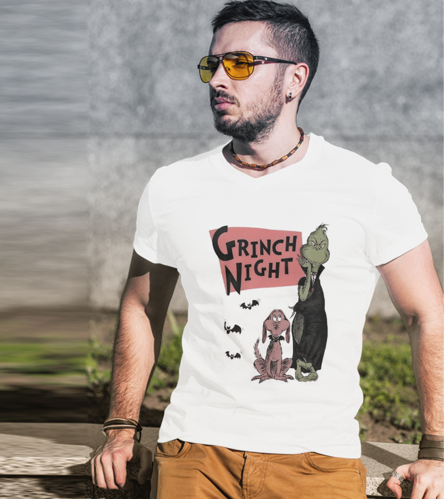 Grinch And Max Halloween Night Spooky Scene T-Shirt