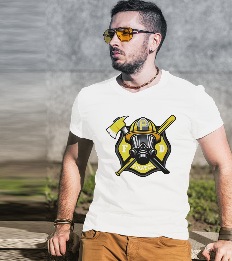 Pittsburgh Pirates Firefighter Helmet Ax FD Spirit T-Shirt