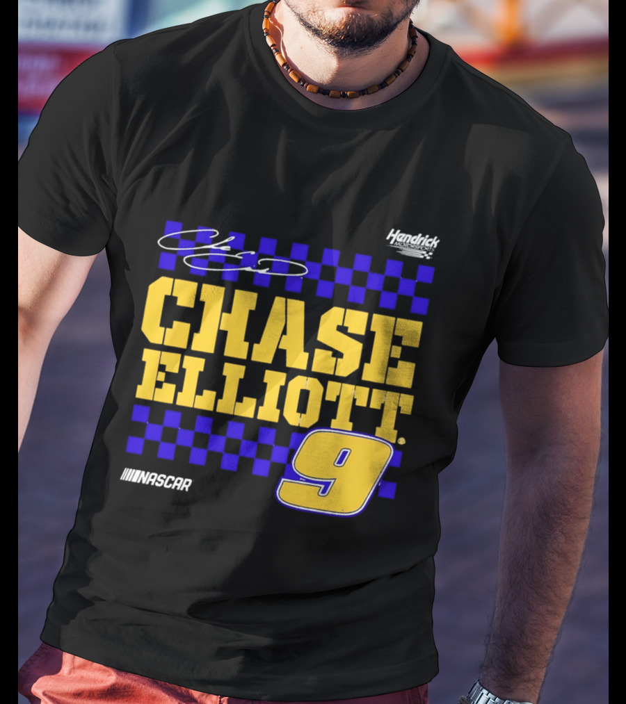 Chase Elliott 9 NASCAR Hendrick Motorsports Vive La Fete Autographed T-Shirt