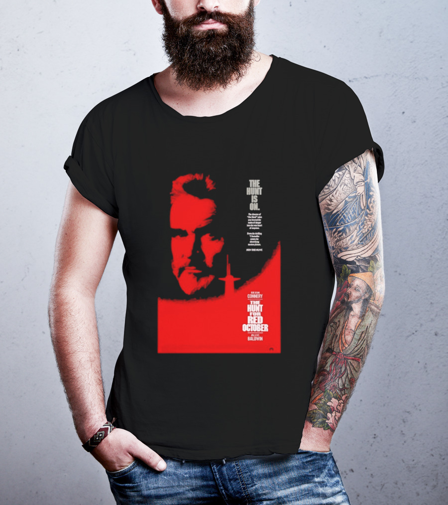 The Hunt Is On For The Hunt For Red October 1990 Movie Sean Connery Alec Baldwin T-Shirt