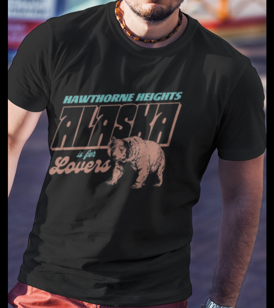Discover The Wilderness Romance Alaska Is For Lovers Bear T-Shirt