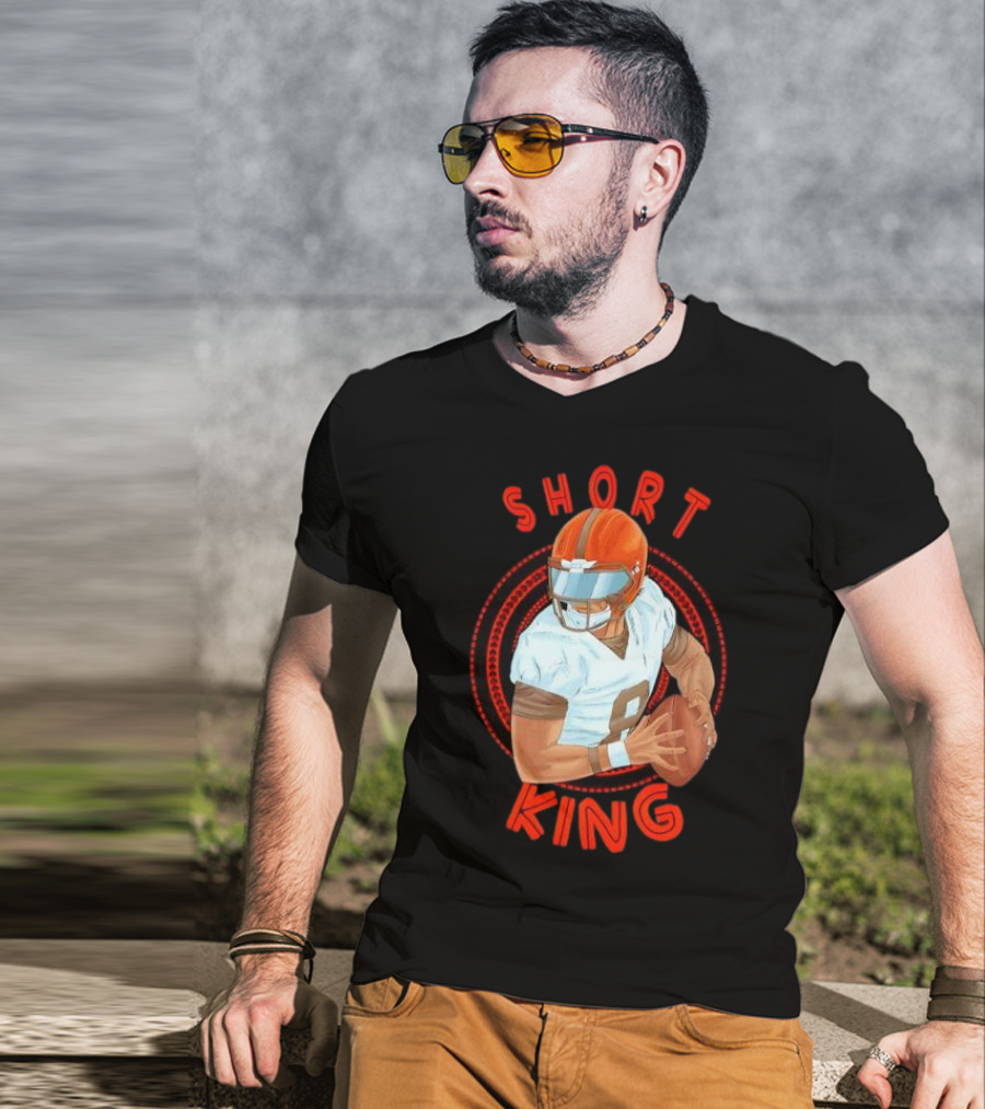 Cleveland Browns Short King Football Player Fan Favorite T-Shirt