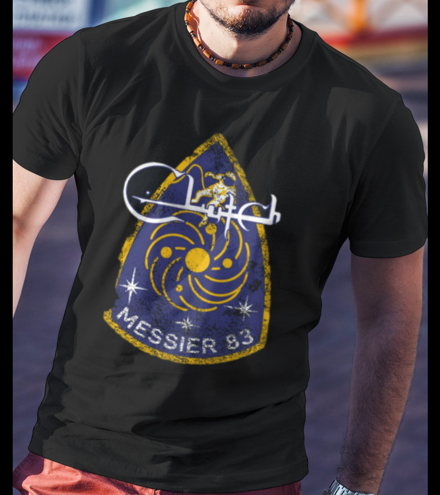 Clutch Messier 83 Cosmic Galaxy Patch Vintage Retro Badge T-Shirt