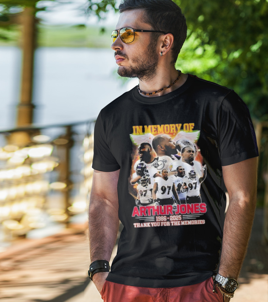 In Memory Of Arthur Jones 1986-2025 Baltimore Ravens Thank You For The Memories Wings Signature T-Shirt