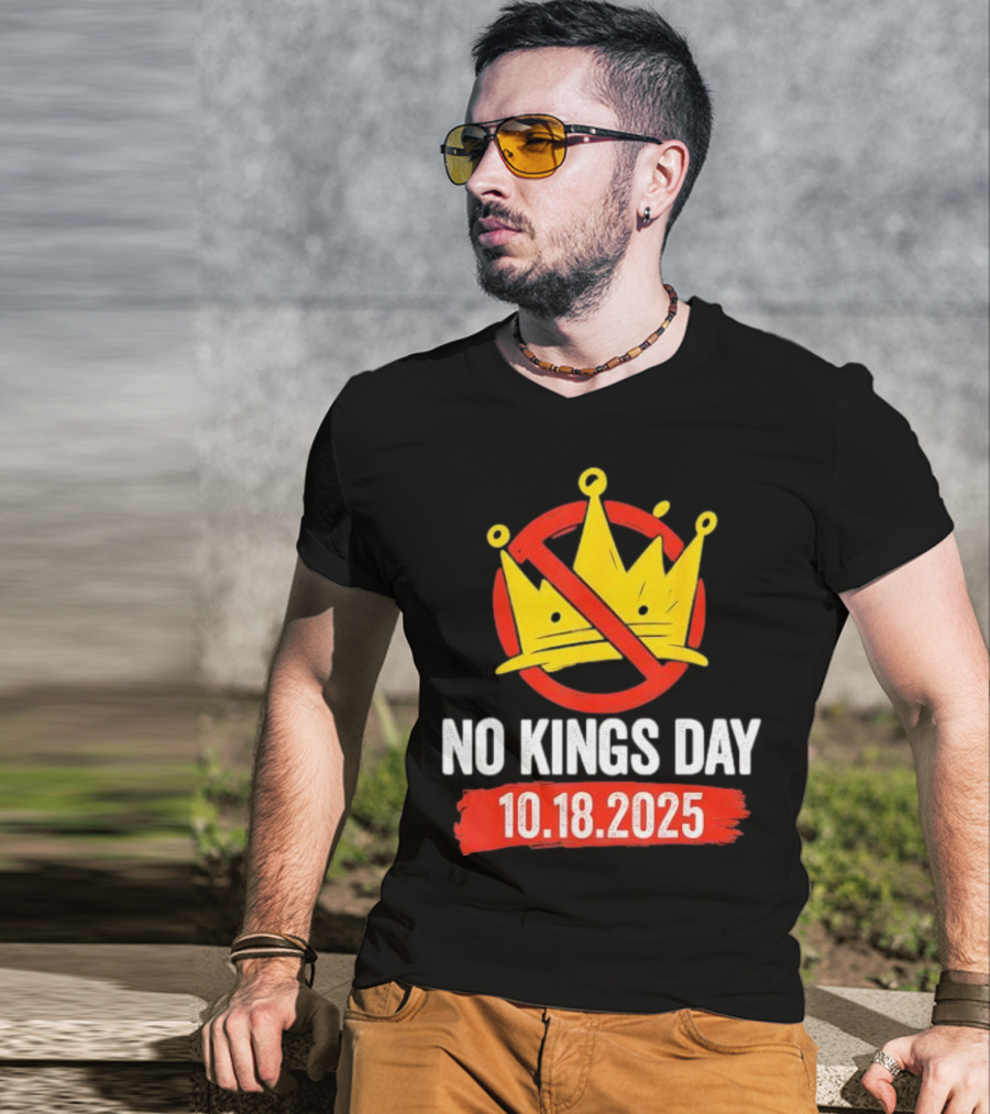 No Kings Day 10.18.2025 Crown Symbol T-Shirt