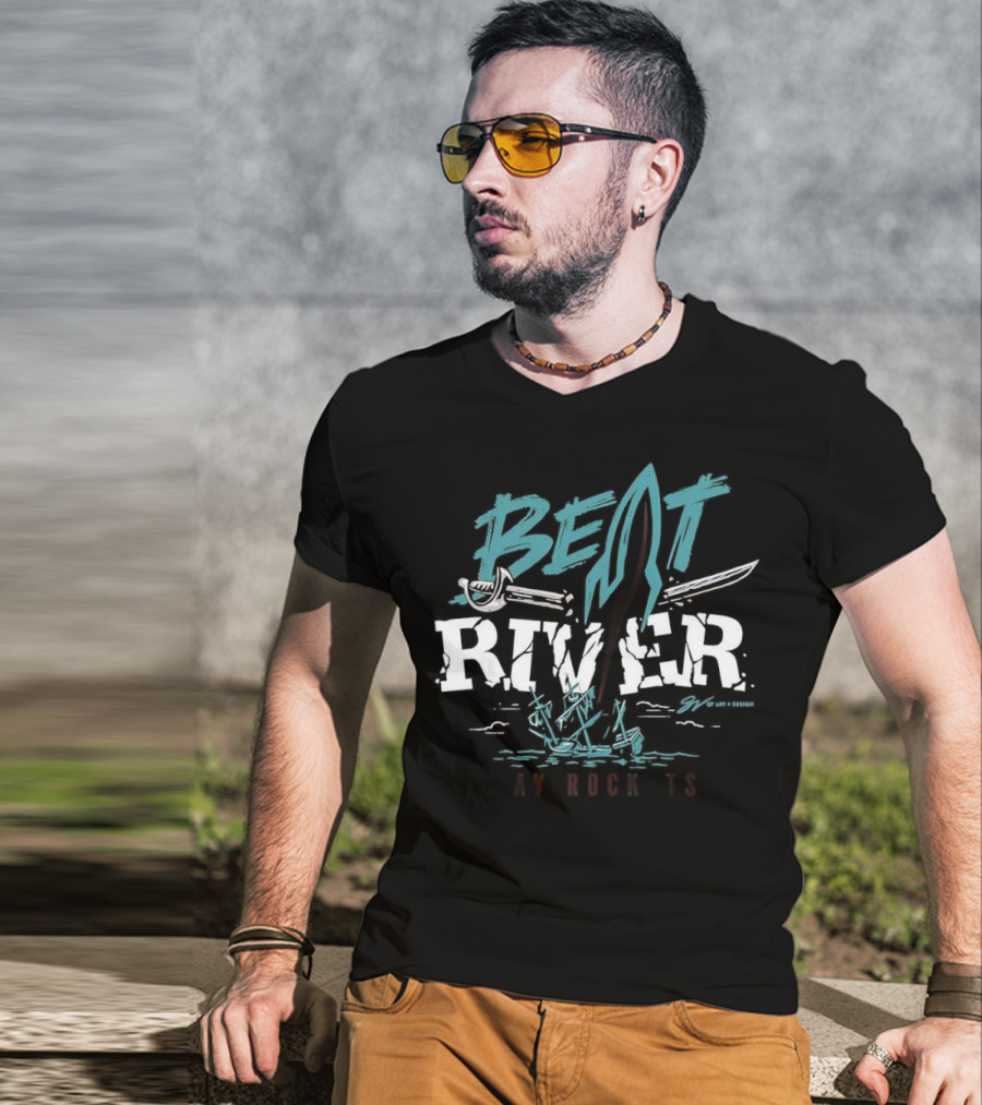 Beat River Bay Rockets Retro Rocket Logo Colorful Text T-Shirt