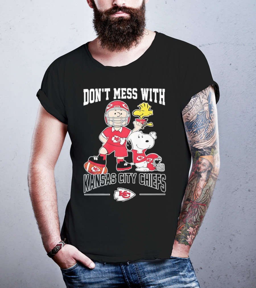 Don’t Mess With Kansas City Chiefs And Peanuts Characters Collaboration T-Shirt