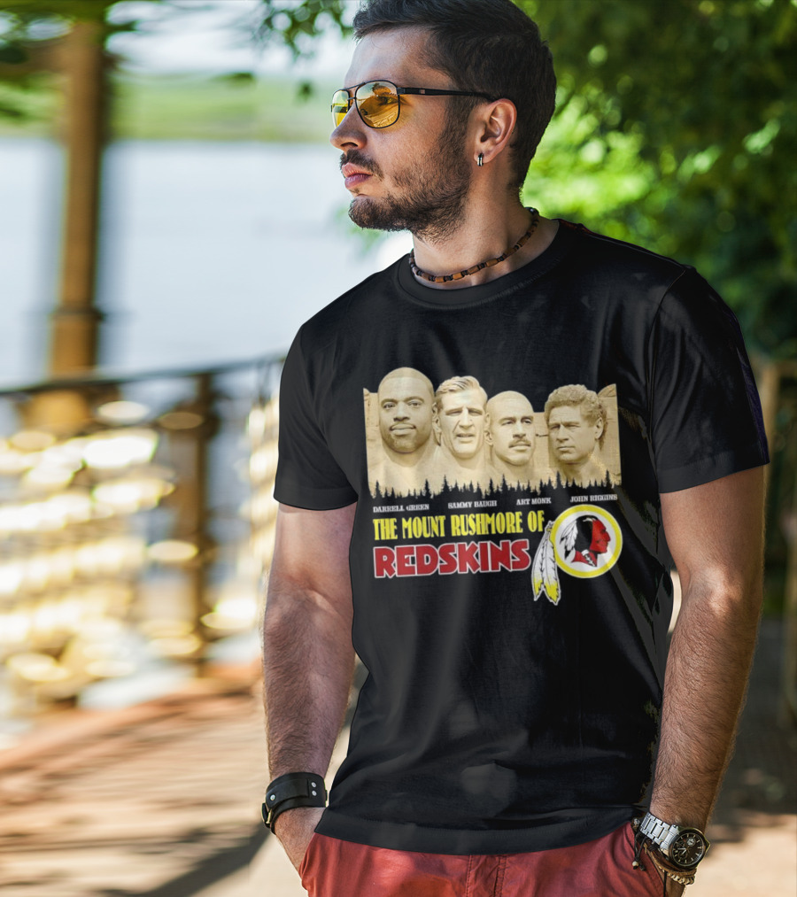 The Mount Rushmore Of Redskins Darrell Green Sammy Baugh Art Monk John Riggins T-Shirt
