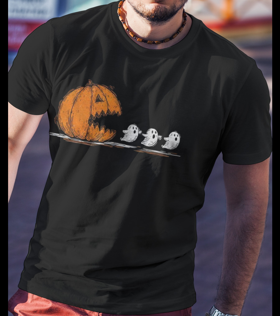 Pumpkin Chasing Ghosts Spooky Season Funny Halloween Vintage T-Shirt