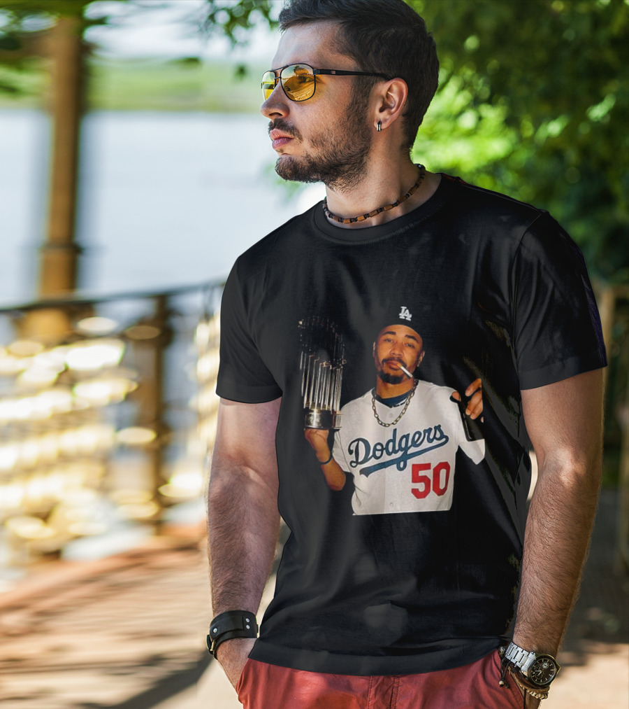 Mookie Betts Dodgers 2025 World Series Champions Celebration Smoking Topps T-Shirt