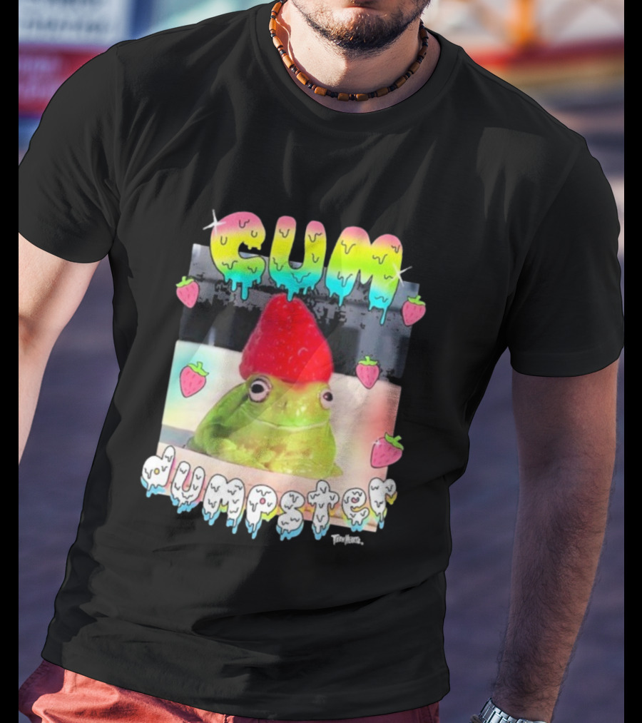 Cum Dumpster Frog Strawberry Hat Kawaii Aesthetic T-Shirt
