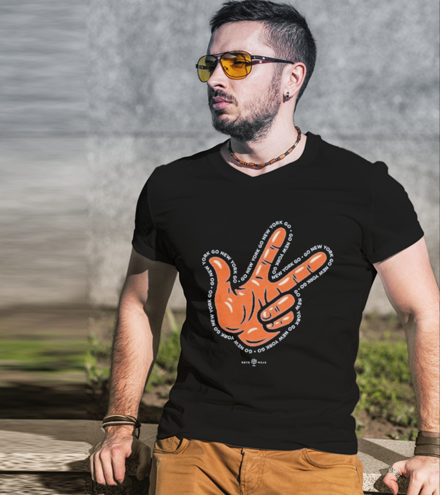 New York Knicks Go 3PT Hand Gesture Celly T-Shirt