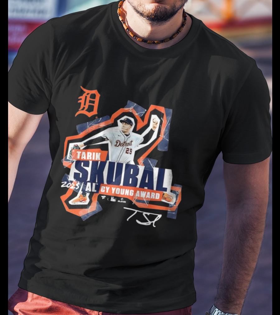 Tarik Skubal Detroit 2025 AL Cy Young Award Tigers Signature T-Shirt