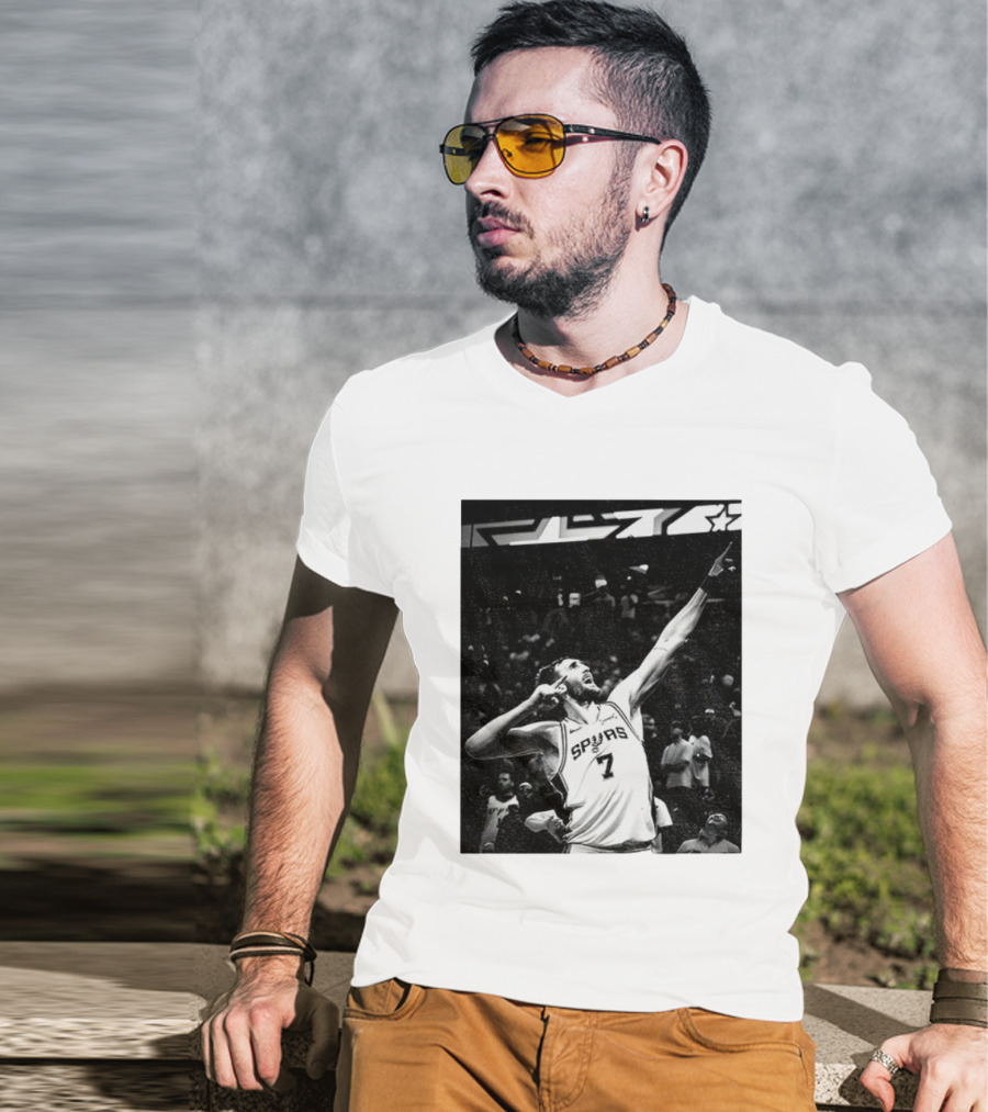 De’Aaron Fox Luke Kornet San Antonio Spurs Basketball Vintage T-Shirt