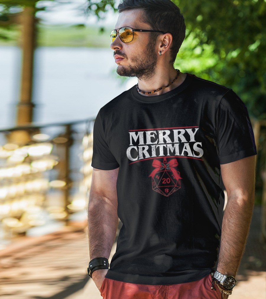 Merry Critmas Dungeons And Dragons 20-Sided Dice Christmas T-Shirt